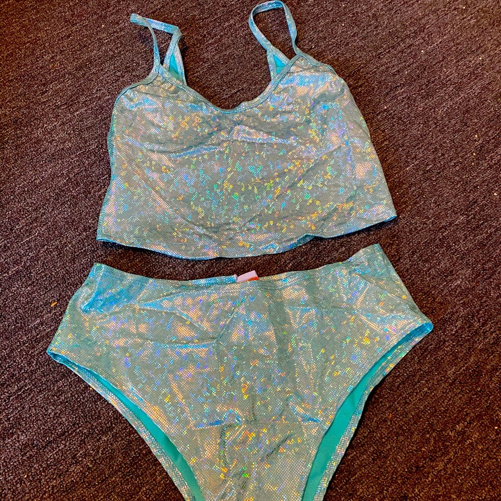 Rave 2-piece